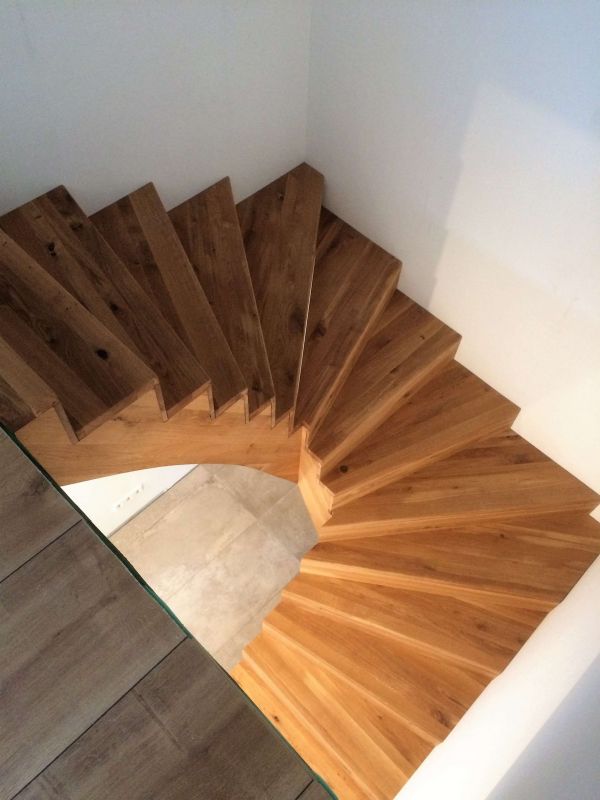 Aufgesattelte Treppen 