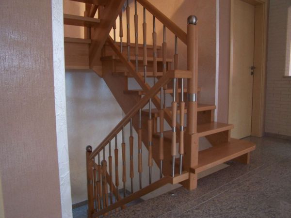 Aufgesattelte Treppen 